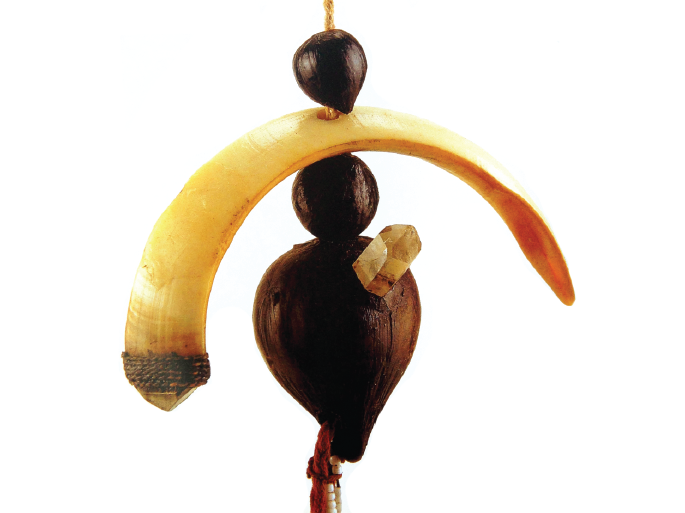 Amuleto hiwi